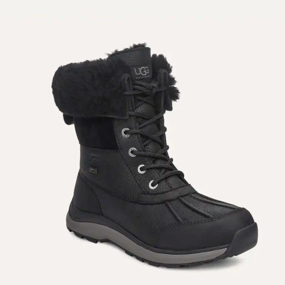 Ugg Adirondack lll Boot Size 9 NEW - Picture 1 of 16